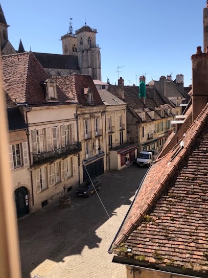 Christophe CHEMET (EI) - Nadine MUTEL (EI) - Valérie MEUNIER (EI). Infirmiers, Cabinet Infirmier à Semur-en-Auxois