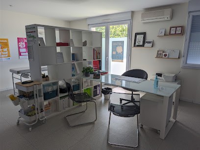 Sabine Touchard Olhats , Amélie Cappelle, Cabinet Infirmier à Manthelan