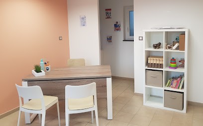 Aline LACOUR - Infirmière Puéricultrice, Cabinet Infirmier à Auffargis