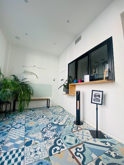 Marina CALAZANS /Fanny FREICHINIER Infirmières, Cabinet Infirmier à Marseille 03