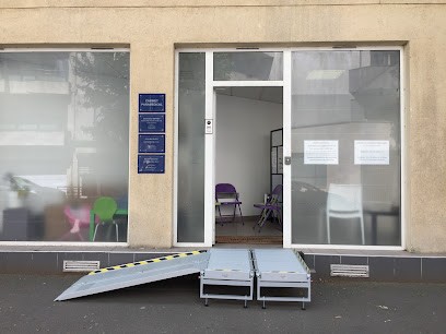 Cabinet infirmier Elodie Charrier / Julia Mathiot / Chahira Ouarghi, Cabinet Infirmier à Bagnolet