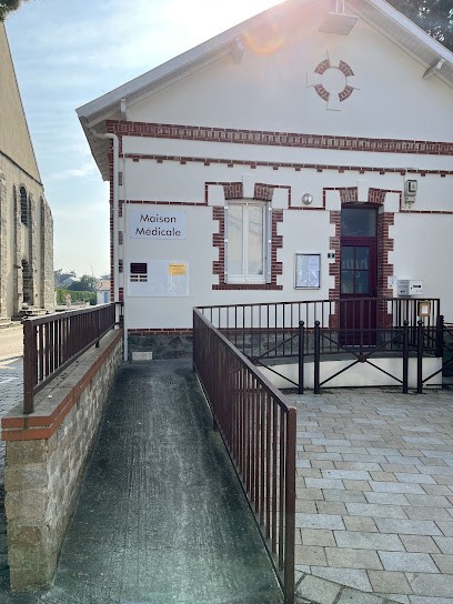 Infirmières Maison médicale : Blanchard Claire, Bertron Pauline, Debois Blandine, Lavaine Denise, Cabinet Infirmier aux Moutiers-en-Retz