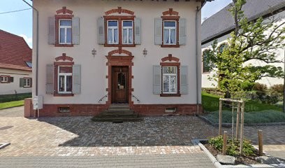 Iffrig Angele, Pluta Elisabeth, Suss Aurélia, Wagner Babara, Cabinet Infirmier à Salmbach