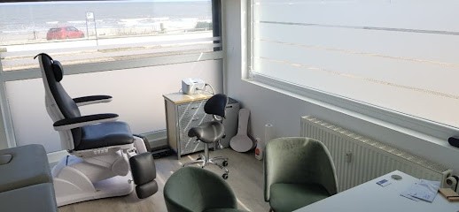 Amélie Mondon Infirmiere/Soins au cabinet et à domicile/Secteur Dunkerque Malo Rosendaël Leffrinckoucke, Cabinet Infirmier à Dunkerque