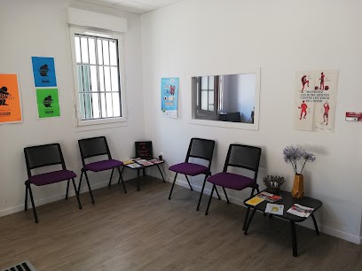 Centre de Soins Infirmiers à domicile - AMICIAL Permanence sur rdv de 08h00 à 19h30 du lundi au vendredi, Cabinet Infirmier à Saint-Jean-de-Luz